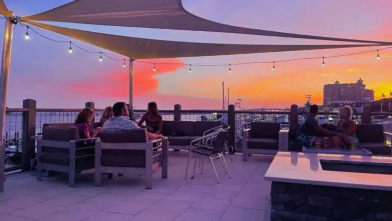 The Edge Seafood, Rooftop Bar, The Sky Bar, Sunset Hot Spot, Destin Florida, Destin Harbor,